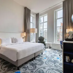 Radisson Blu Hotel, Center מלון