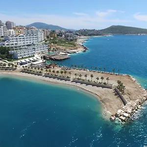 Santa Quaranta Premium 5*, Sarandë Albania