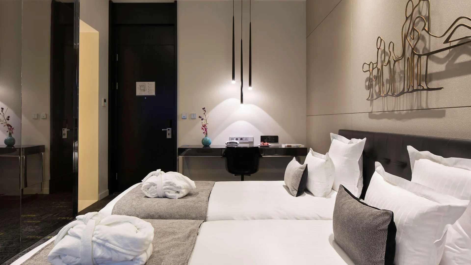 Art'Otel Amsterdam, Powered By Radisson Hotels  Amsterdam